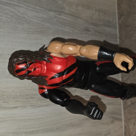 (J21)WWE MATTEL KANE TrueMoves Hinged 11.5" Wrestling Wrestler WWF Action Figure - Picture 2 of 6